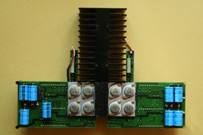 Swiss Physics Model 6A Power Module onder